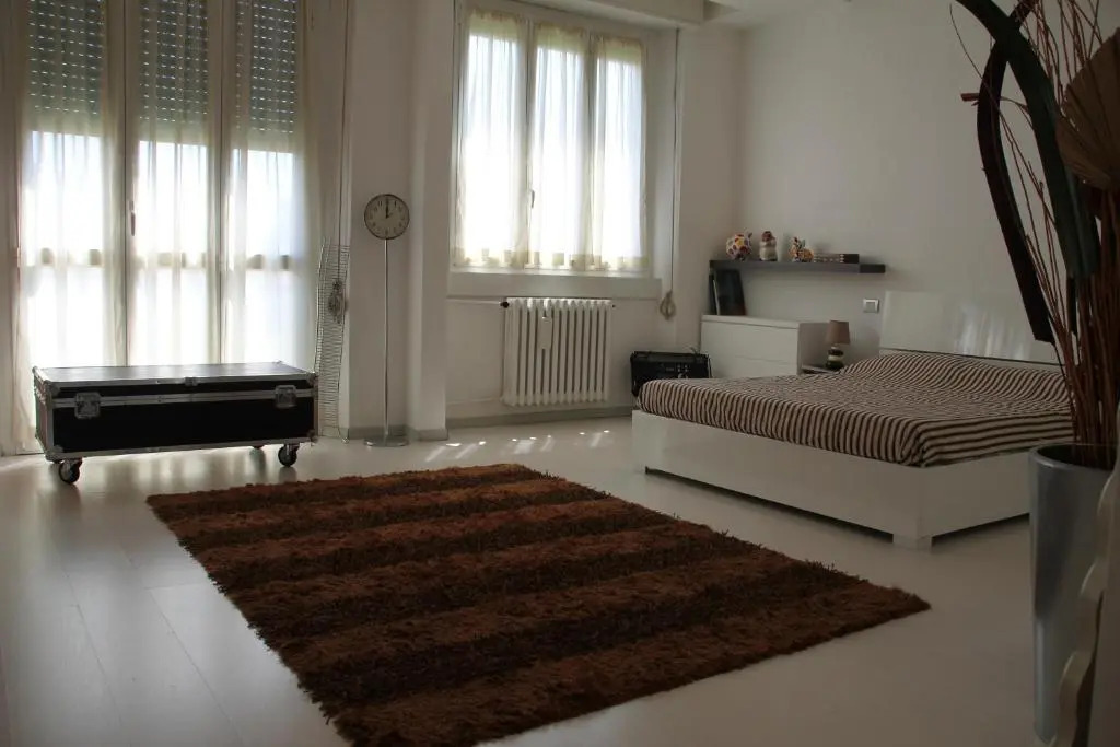 Expo Suite In Town