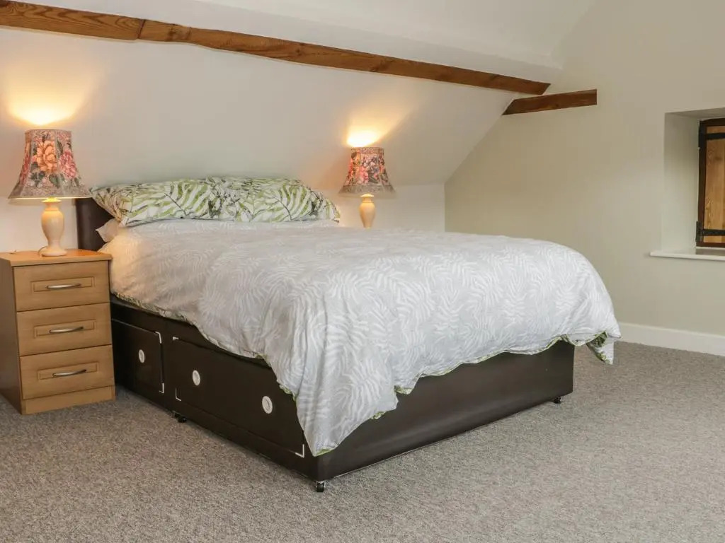 The Cow Byre, Heath Farm