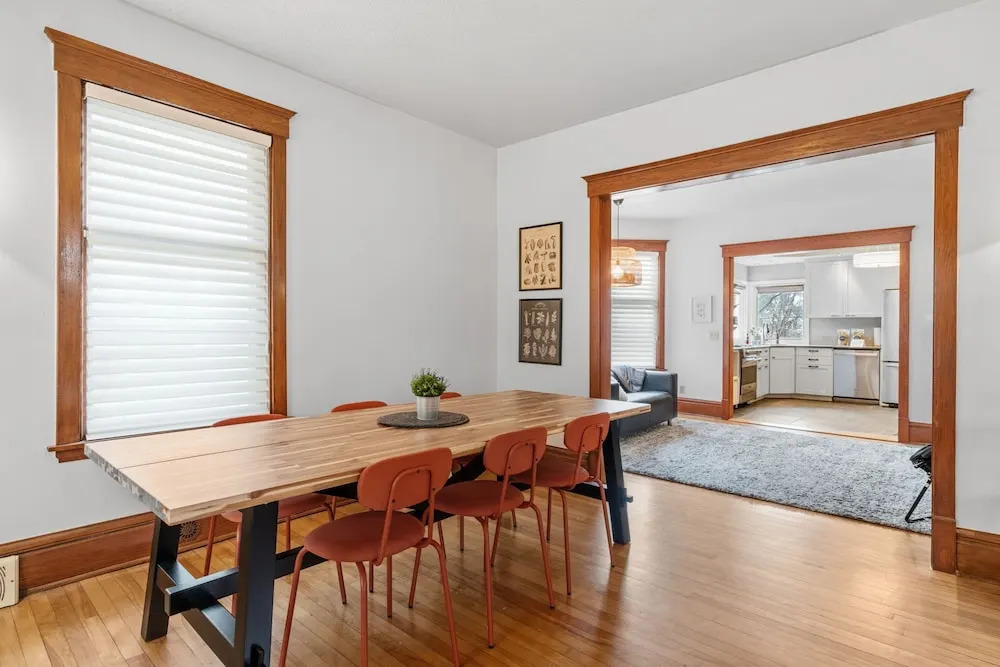 Sheridan Cottage (No Front Desk)