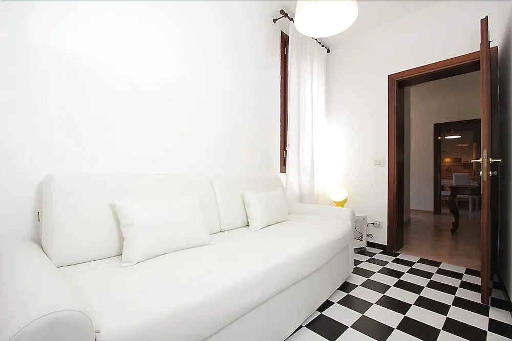 City Apartments - Puccini