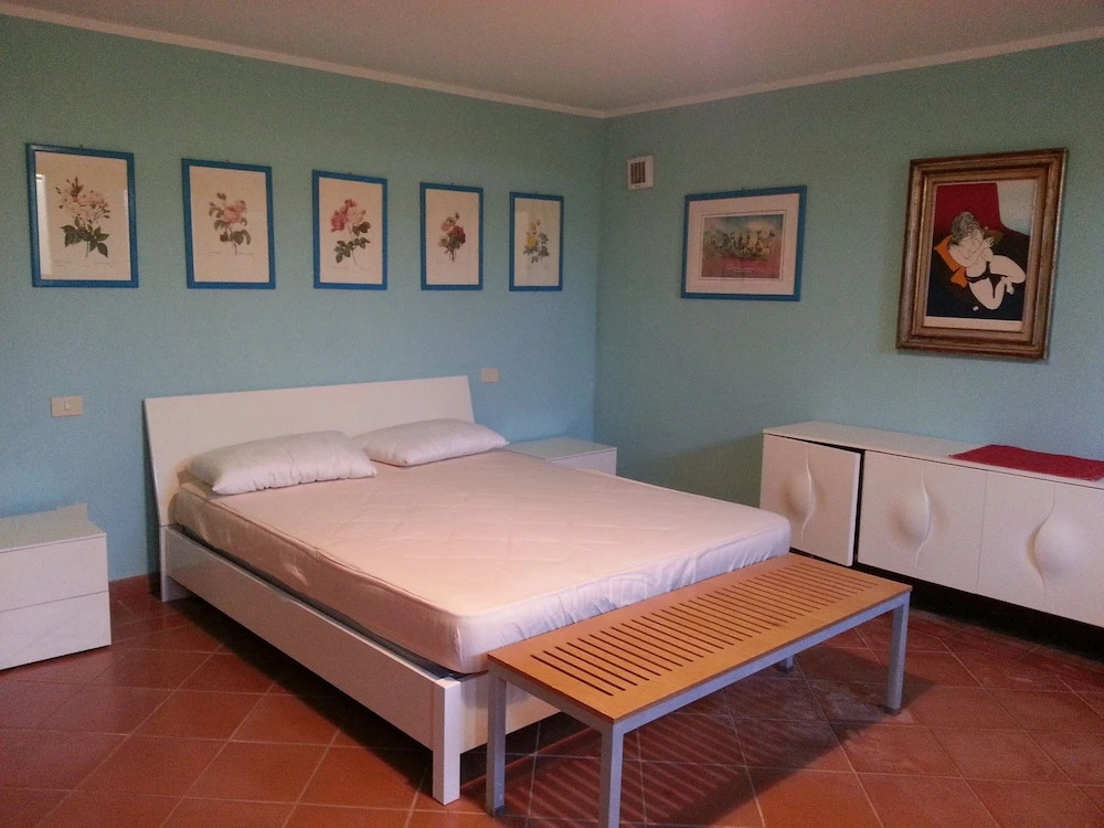 Villa Fresia With Garden and Private Pool Sea View