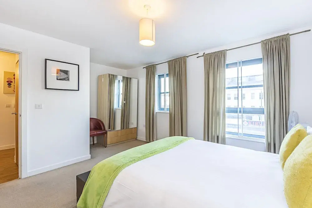 Splendid 3 Bedroom Apartment Marina View