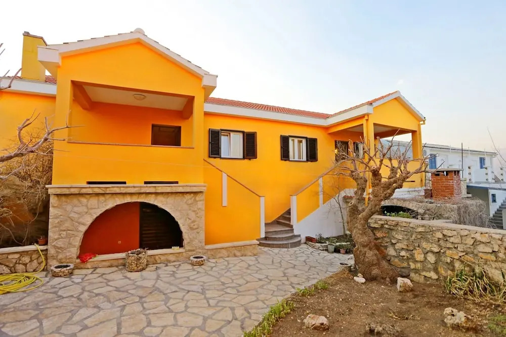 Apartments Max