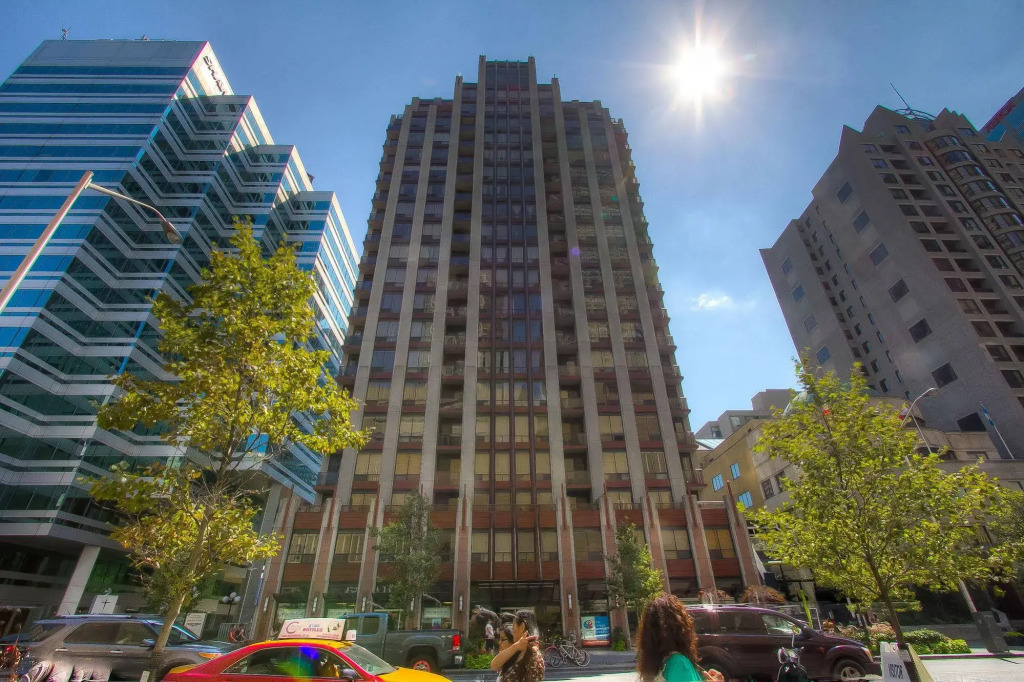 Sky Suites Yorkville