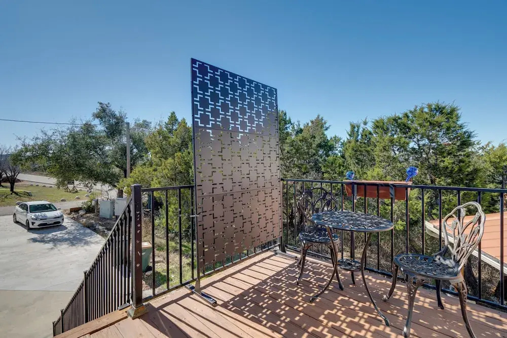 Stylish Apt Near Lake Travis w/ Entertainment
