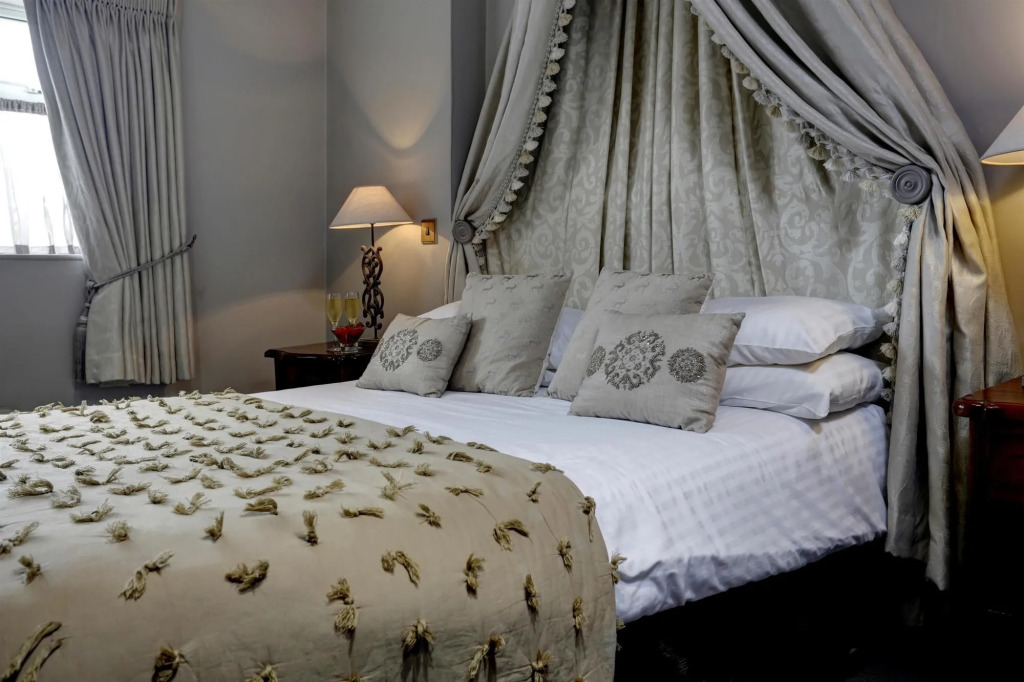 Pennine Manor Hotel