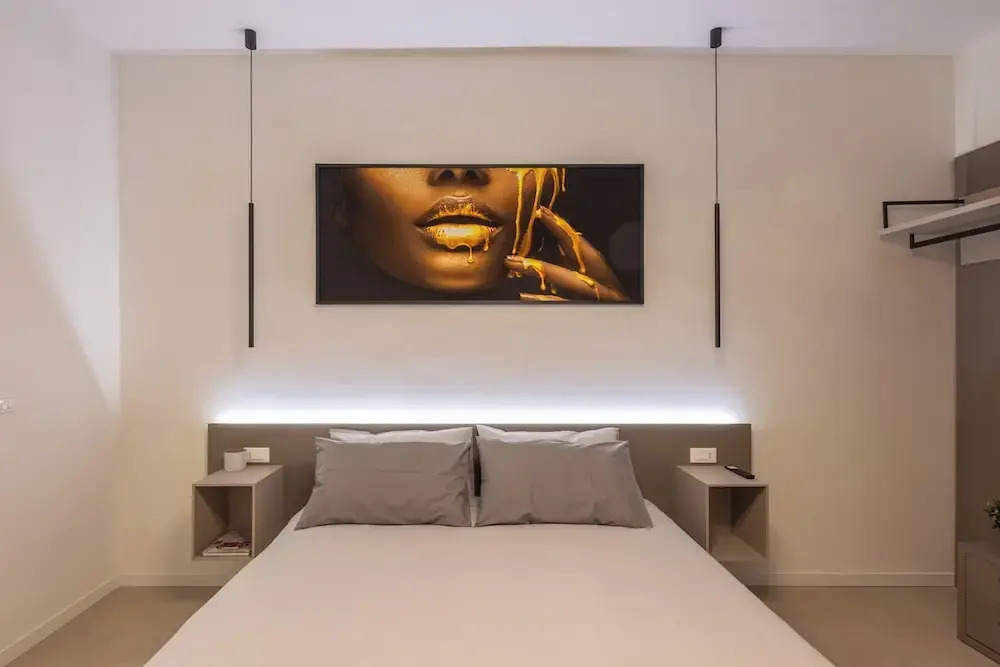 Luxury Station Suite