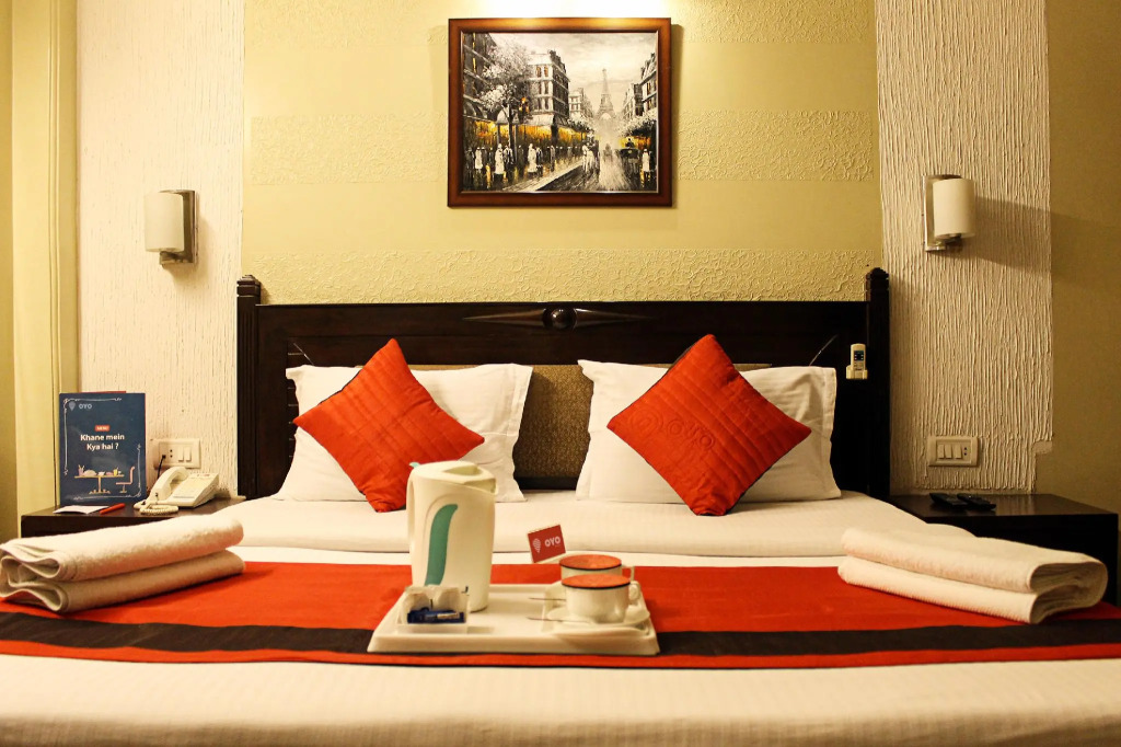OYO  Capital O 664 Hotel Tourist