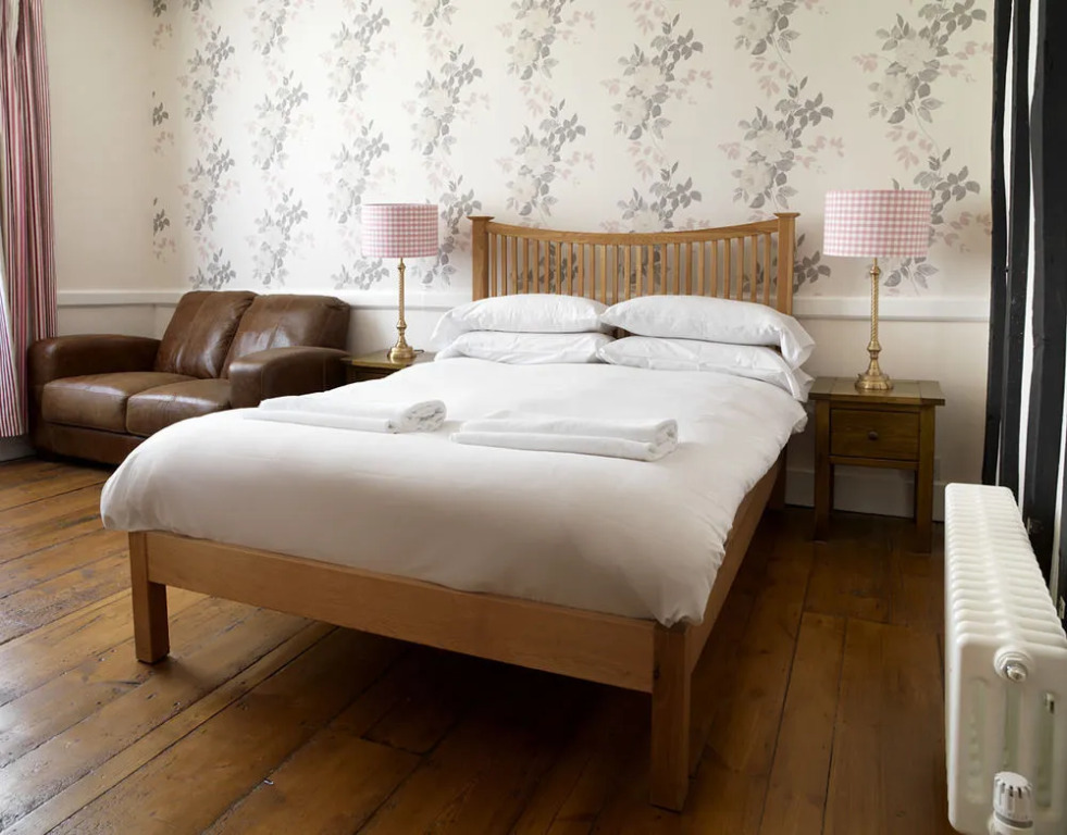 The Bull Hotel Maidstone/Sevenoaks