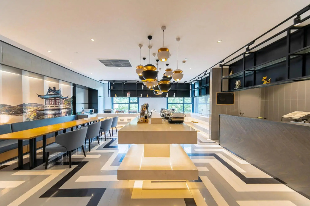 Orange Hotel (Zhoushan Banshengdong Wharf)