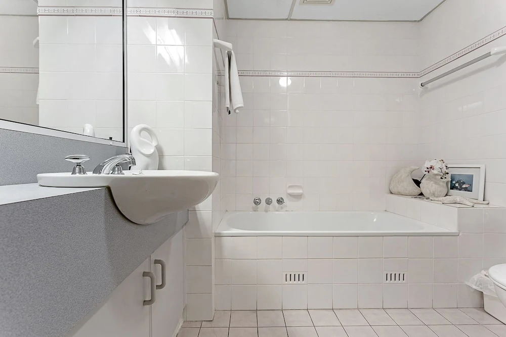 Nelson Towers, Unit 8/71 Victoria Parade