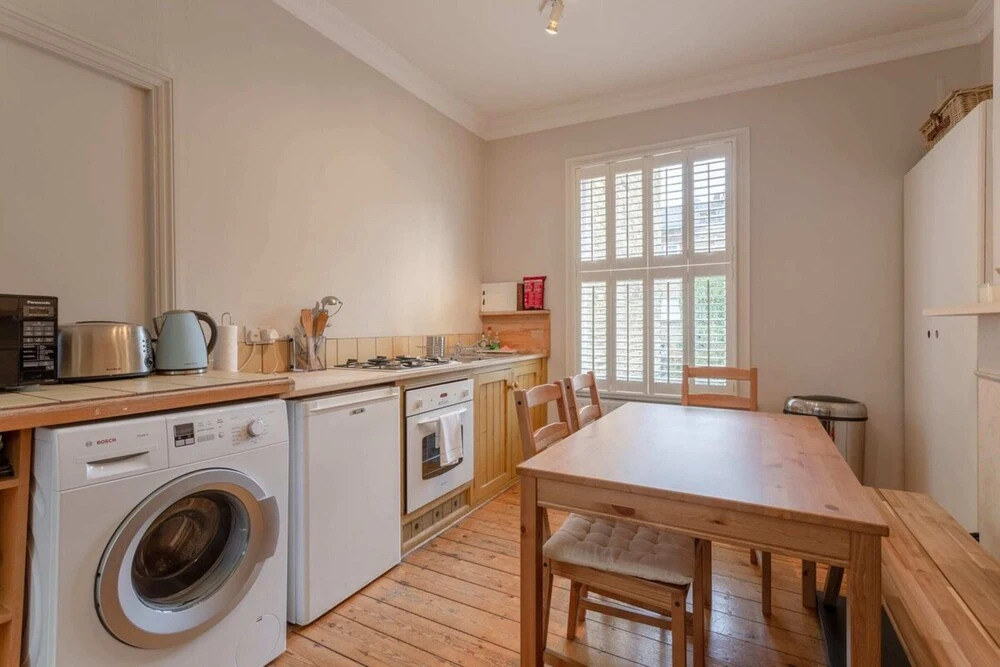 Charming Two Bedroom Home in West London
