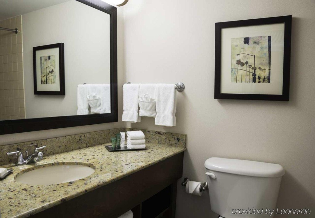 Royale Palms Condominiums