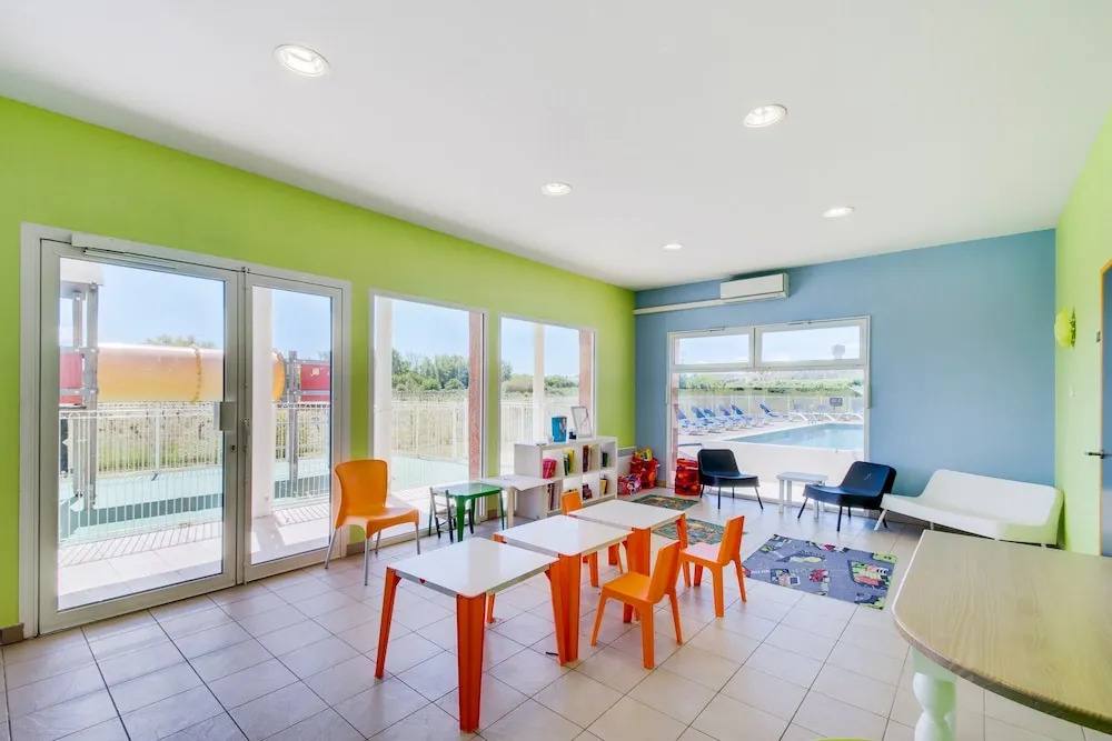 Spacious 6-person Family House
