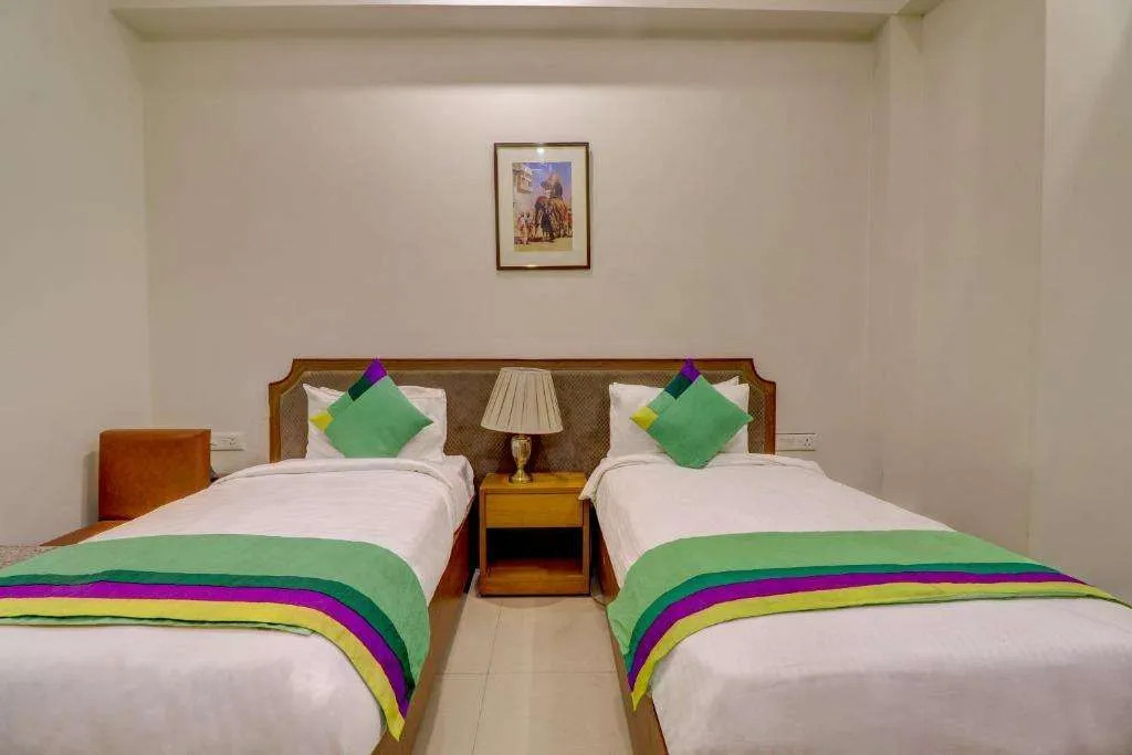 Treebo C1 Taj Nirvana