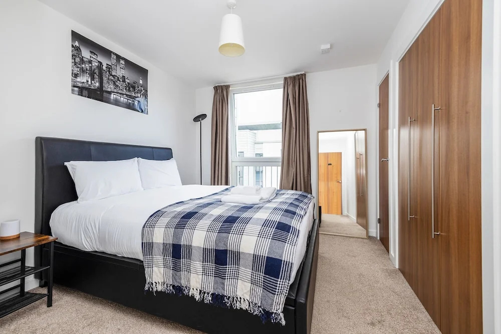 JOIVY Modern 2-Bedroom Flat Near Inverleith Park