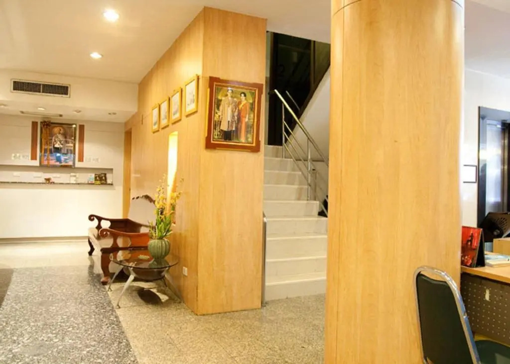 Ten Stars Hotel