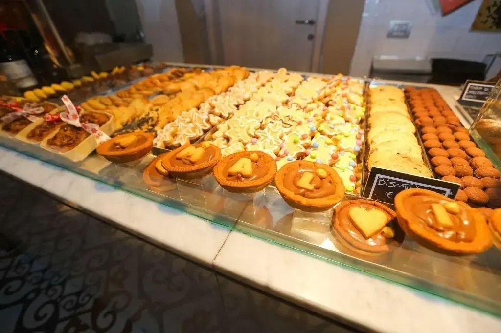 Amalia Bakery Home