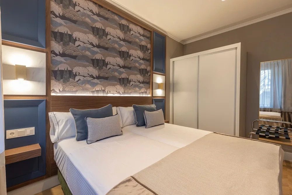 BiBo Suites Palacio de Portago