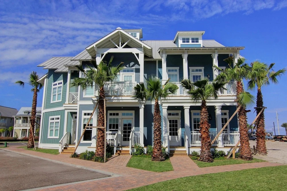 Cinnamon Shore- Blue Heron TC 4101