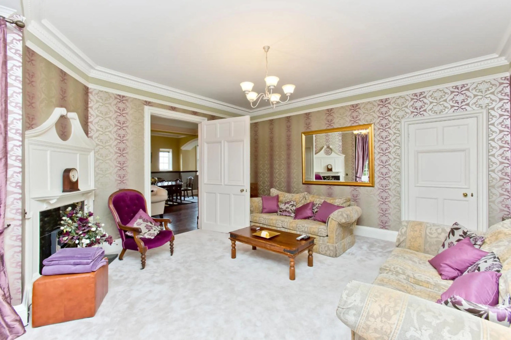 Luxury 3-Bedroom Apartment with Stunning Views at Ramsay Garden