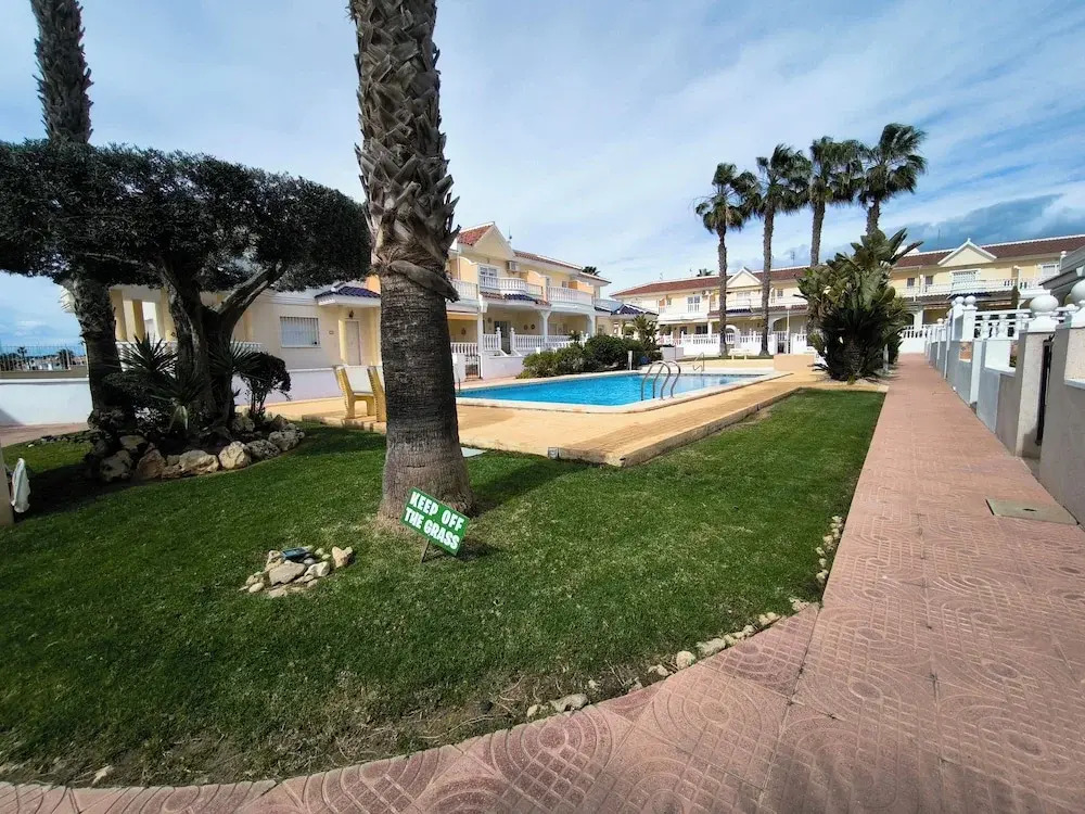 Quesada Holiday Bungalow