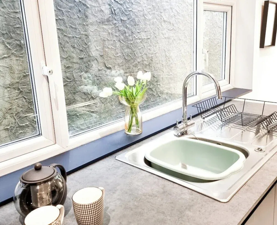 Spacious 3 Bed Home in the Heart of Swansea