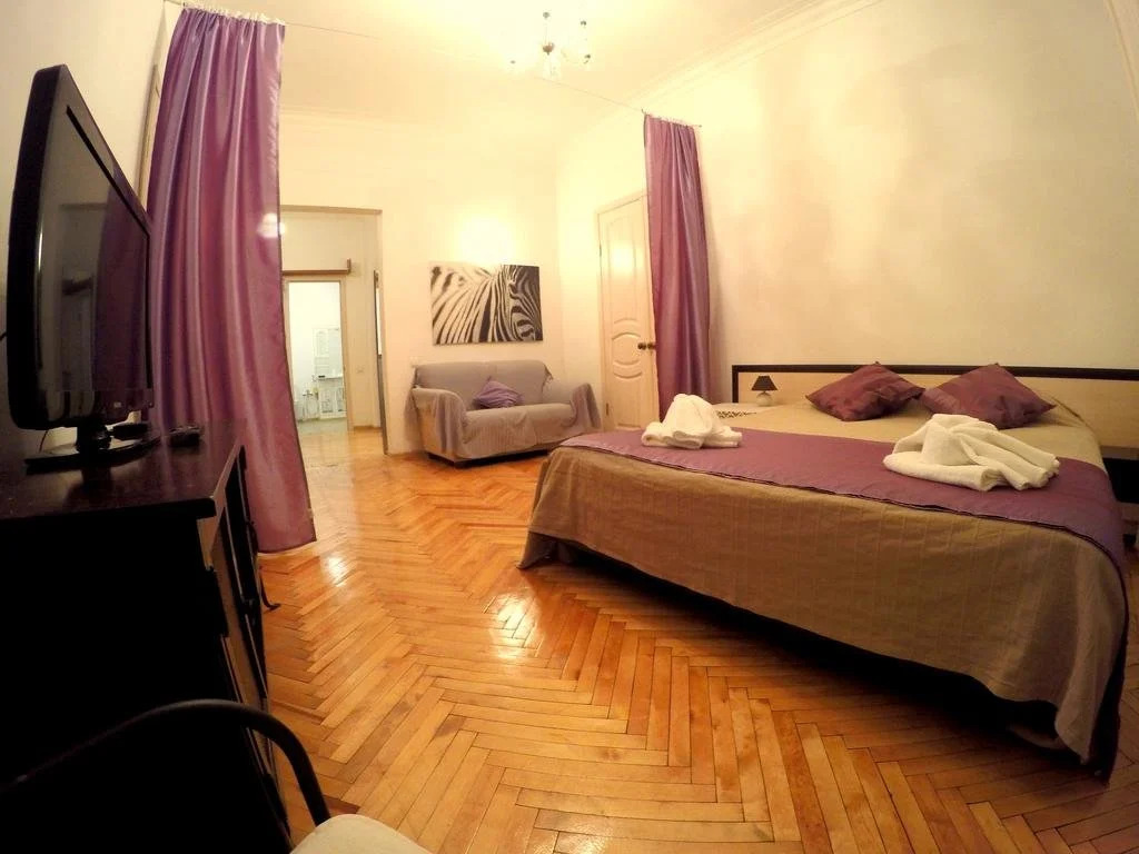 AmbientHouse Lux Kurskaya