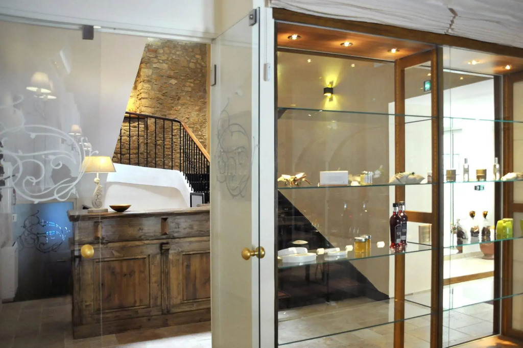 Logis Hôtel la Vallée de lArc