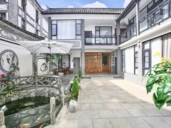 Yuchu Courtyard