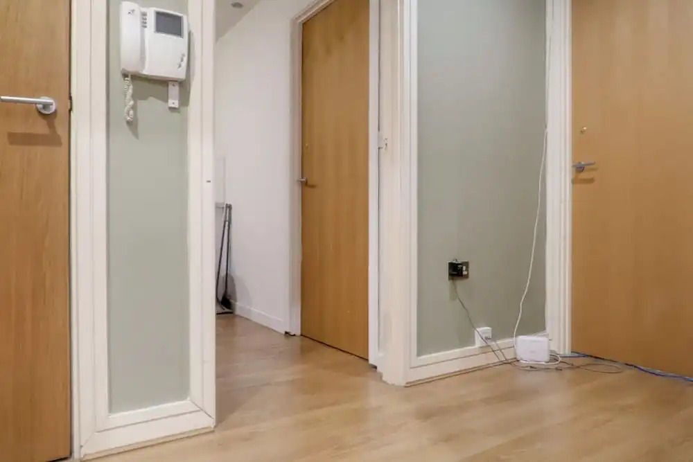Diprose Court Deluxe Guest Room