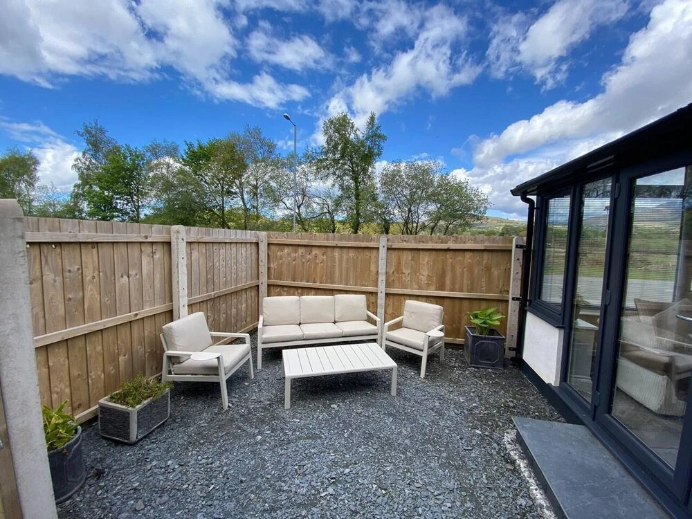 New Modern & Spacious Snowdonia Home - Sleeps 7
