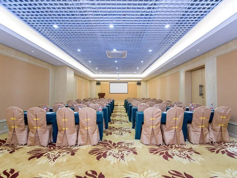 Vienna Hotel Wuhan Sports Center
