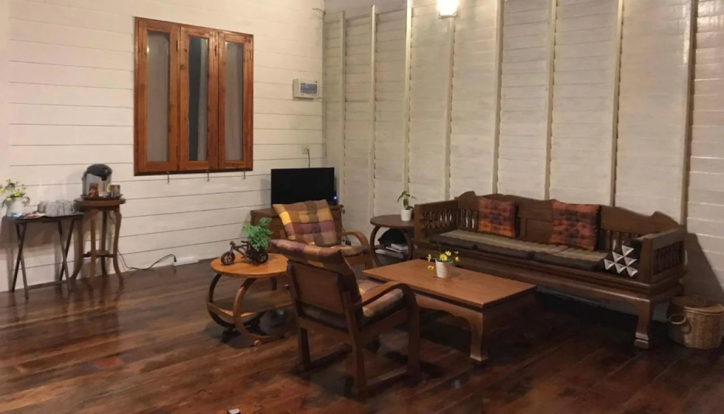 Maa Damnoen B&B
