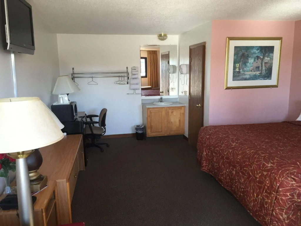Cloud 9 Motel