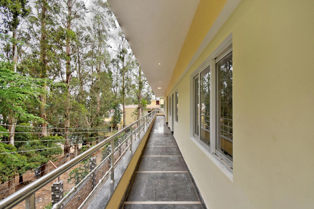 OYO 78034 New Star Cottages