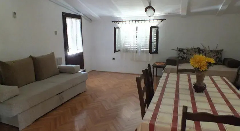 Apartments Jole