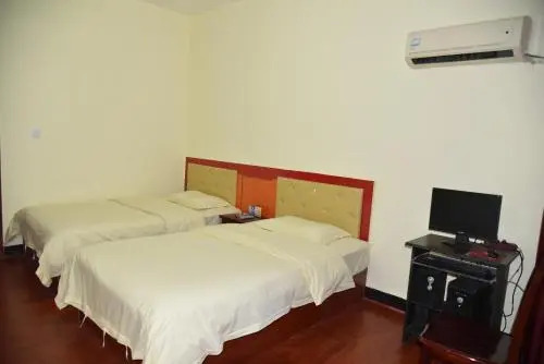 Jixiang Apartment