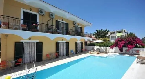 Silver Nests Apartments