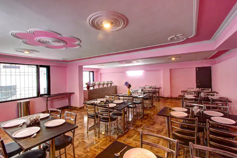 OYO 25050 Hotel Sukhsagar