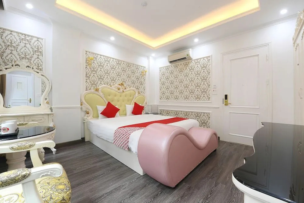 OYO 199 Diamond Hotel