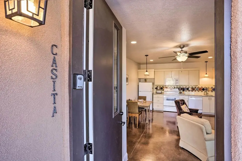 Quaint Kanab Casita - 3 Mi to the Heart of Town!