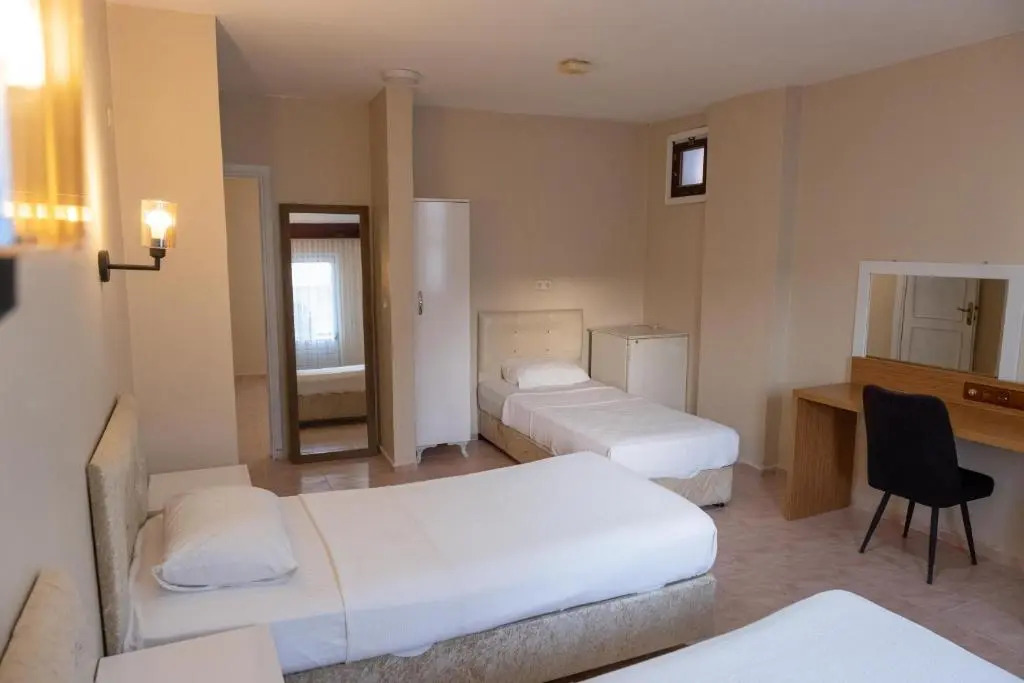 Arden Hotel