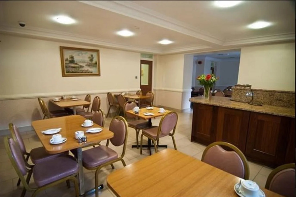 Orchard Hotel