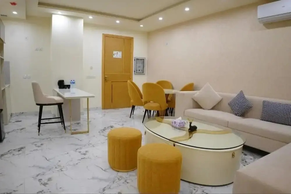 Oasis Suite Hotel