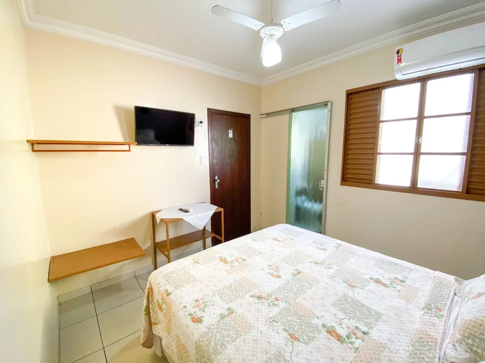 Elite Palace Hotel - Banheiro Compartilhado