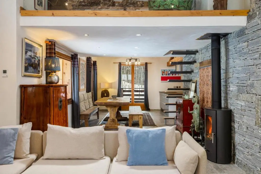 Chalet 4BR Wood Stove , Home Cinema , Parental Suite