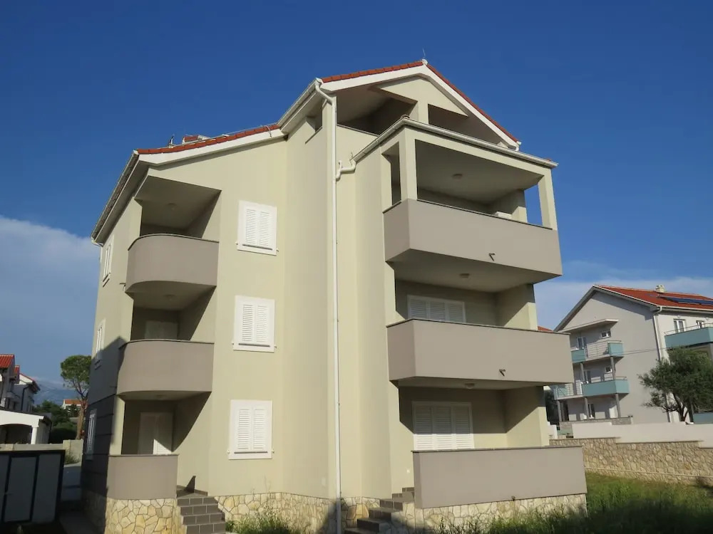 Apartment Denis