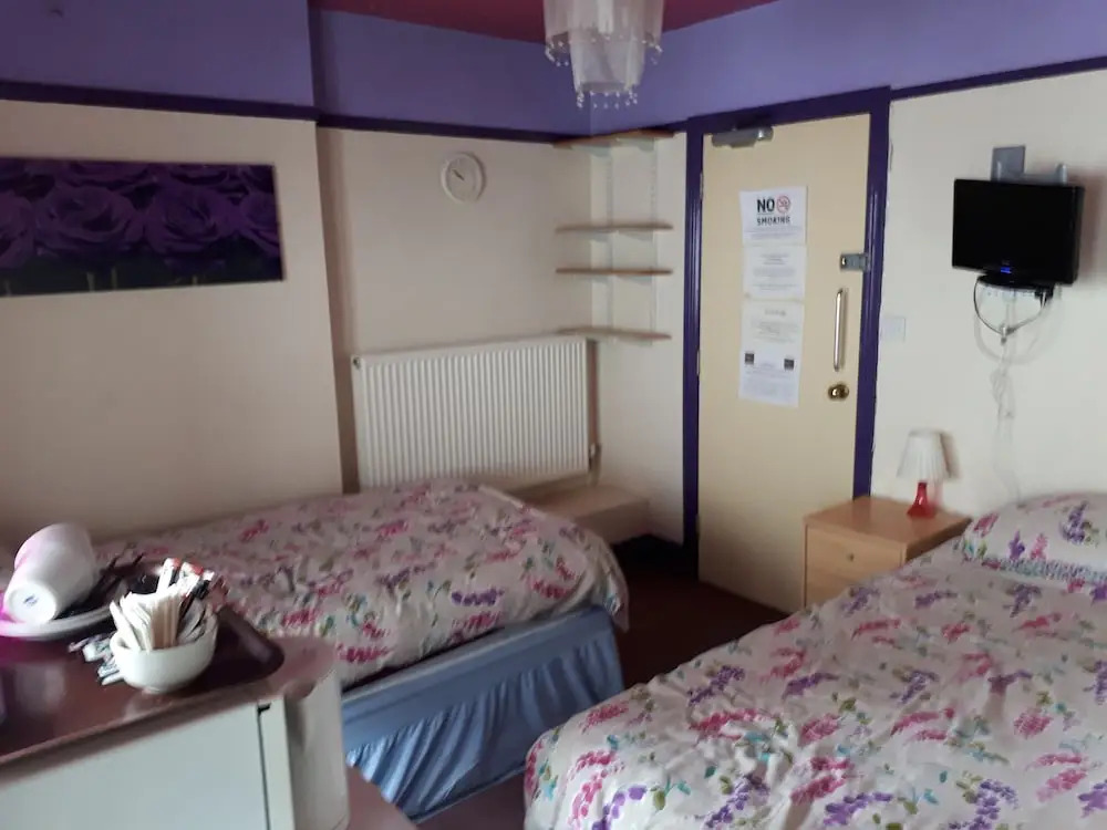 Colin Grazier Hotel