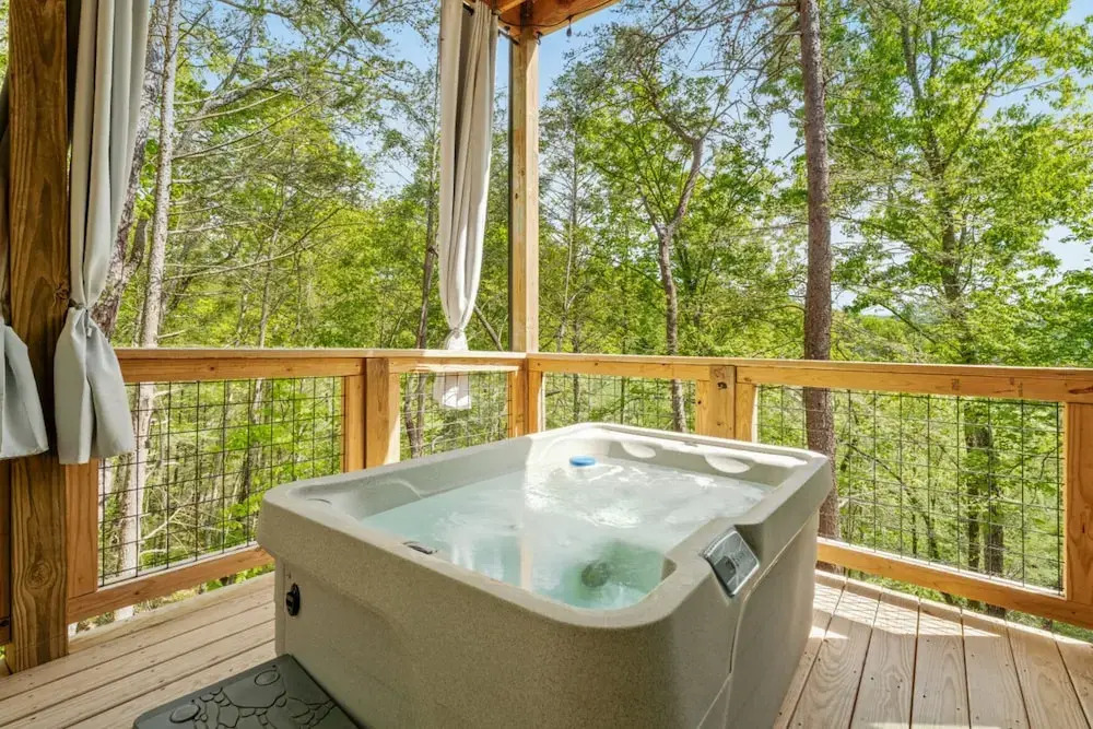 Romantic Cabin Retreat By Ghosal Luxury Lodging